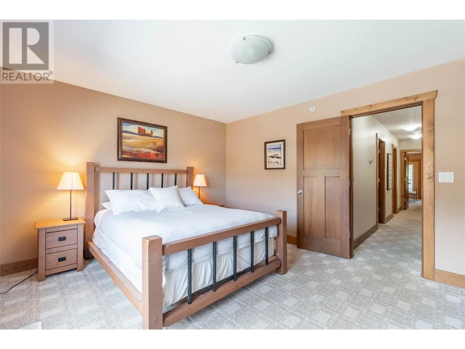 5401 LAKESHORE Drive Unit# 113