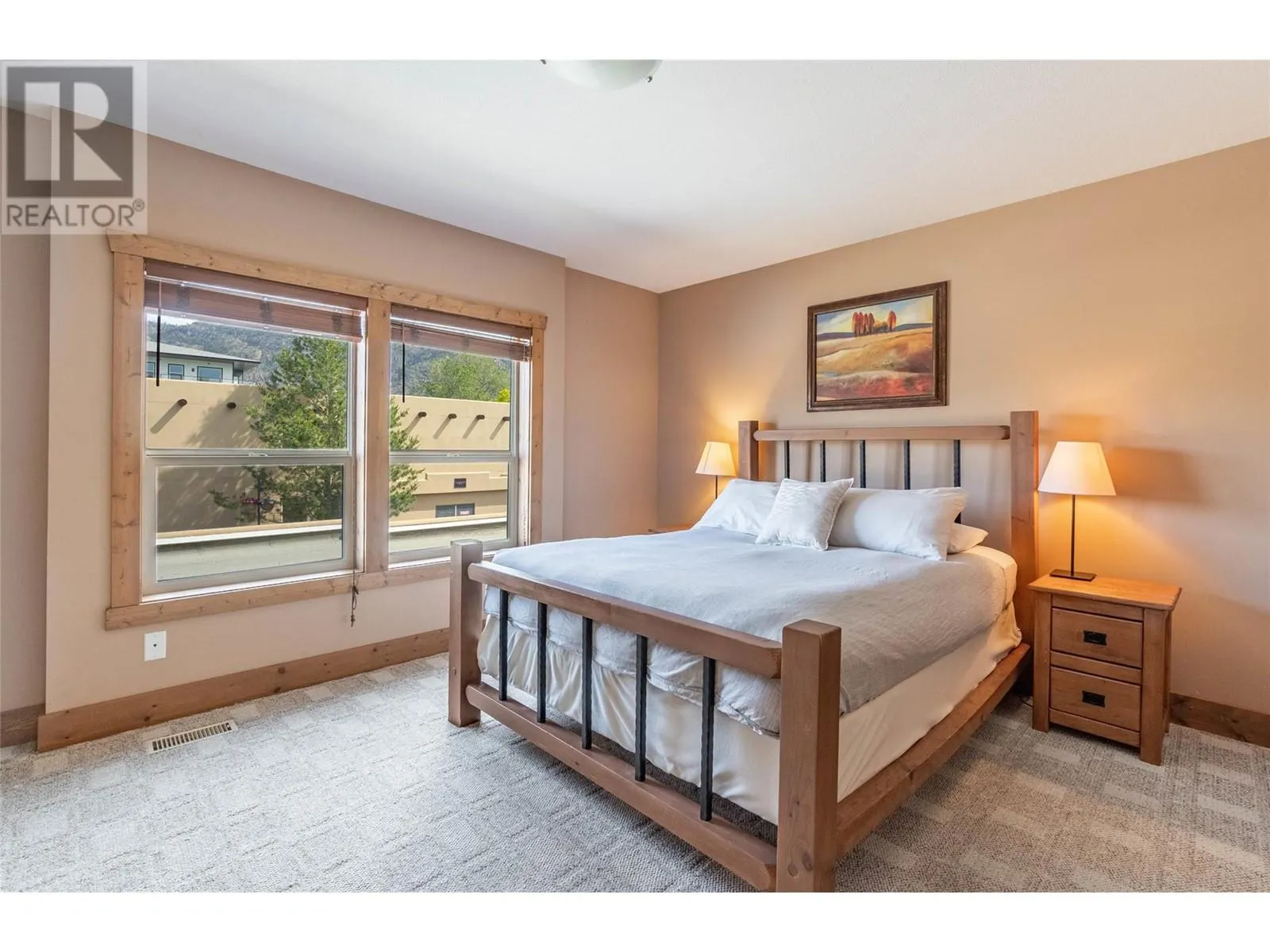 5401 LAKESHORE Drive Unit# 113