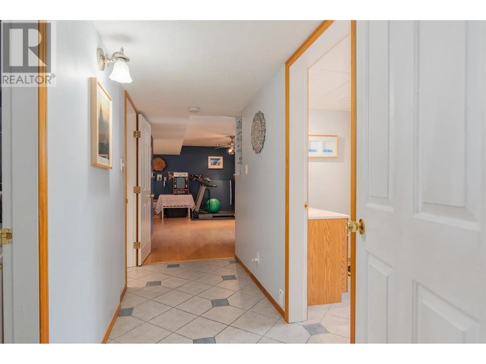 405 Beresford Crescent