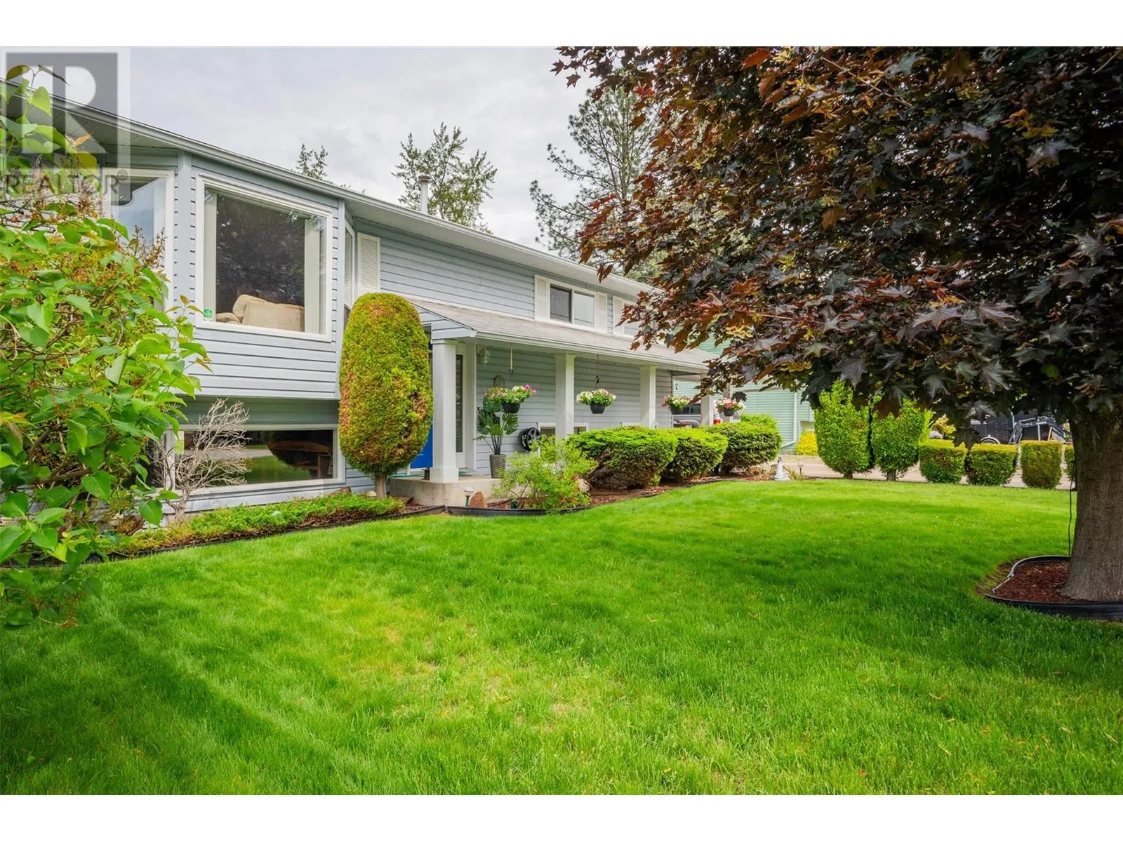 405 Beresford Crescent