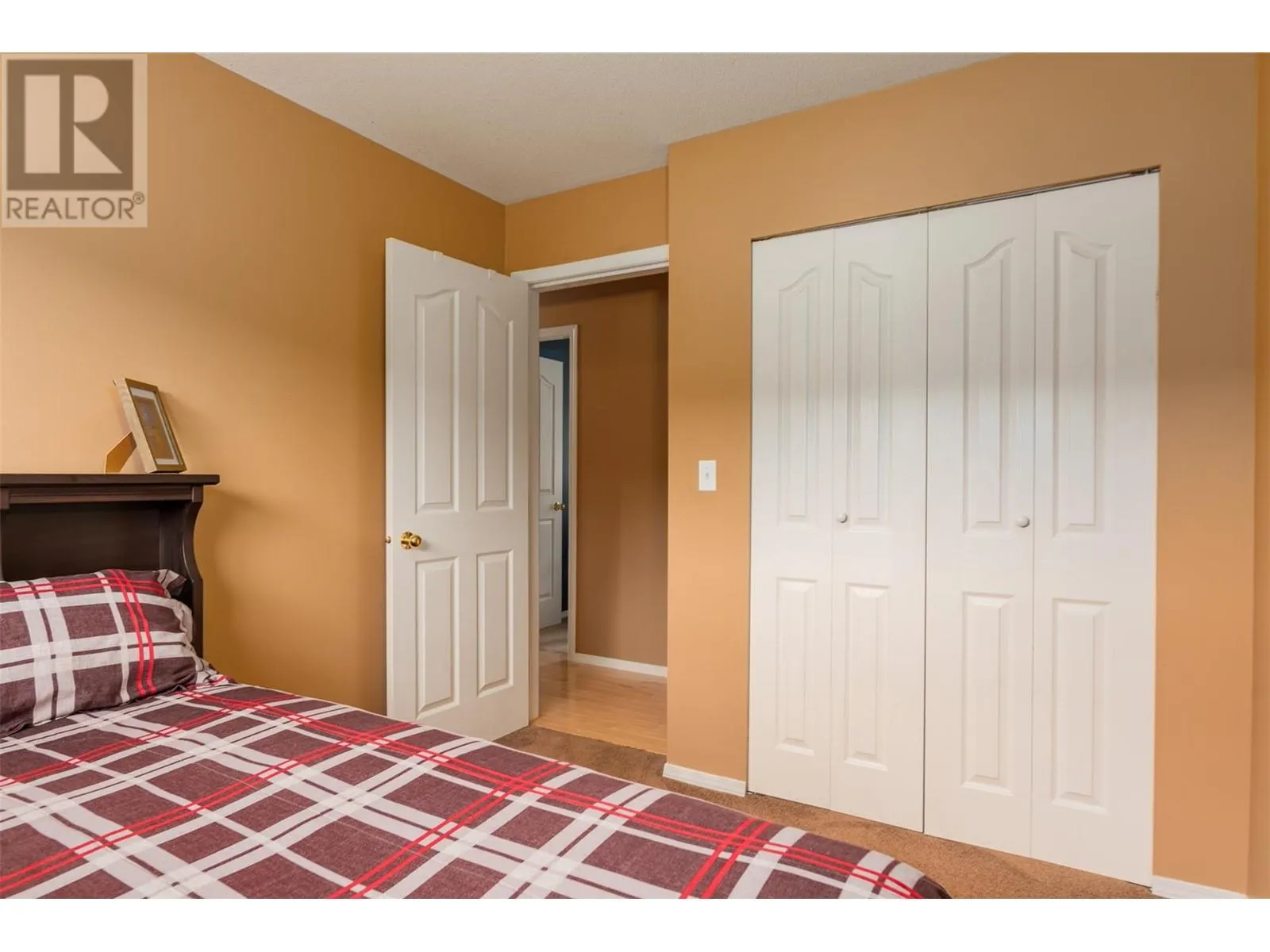 405 Beresford Crescent