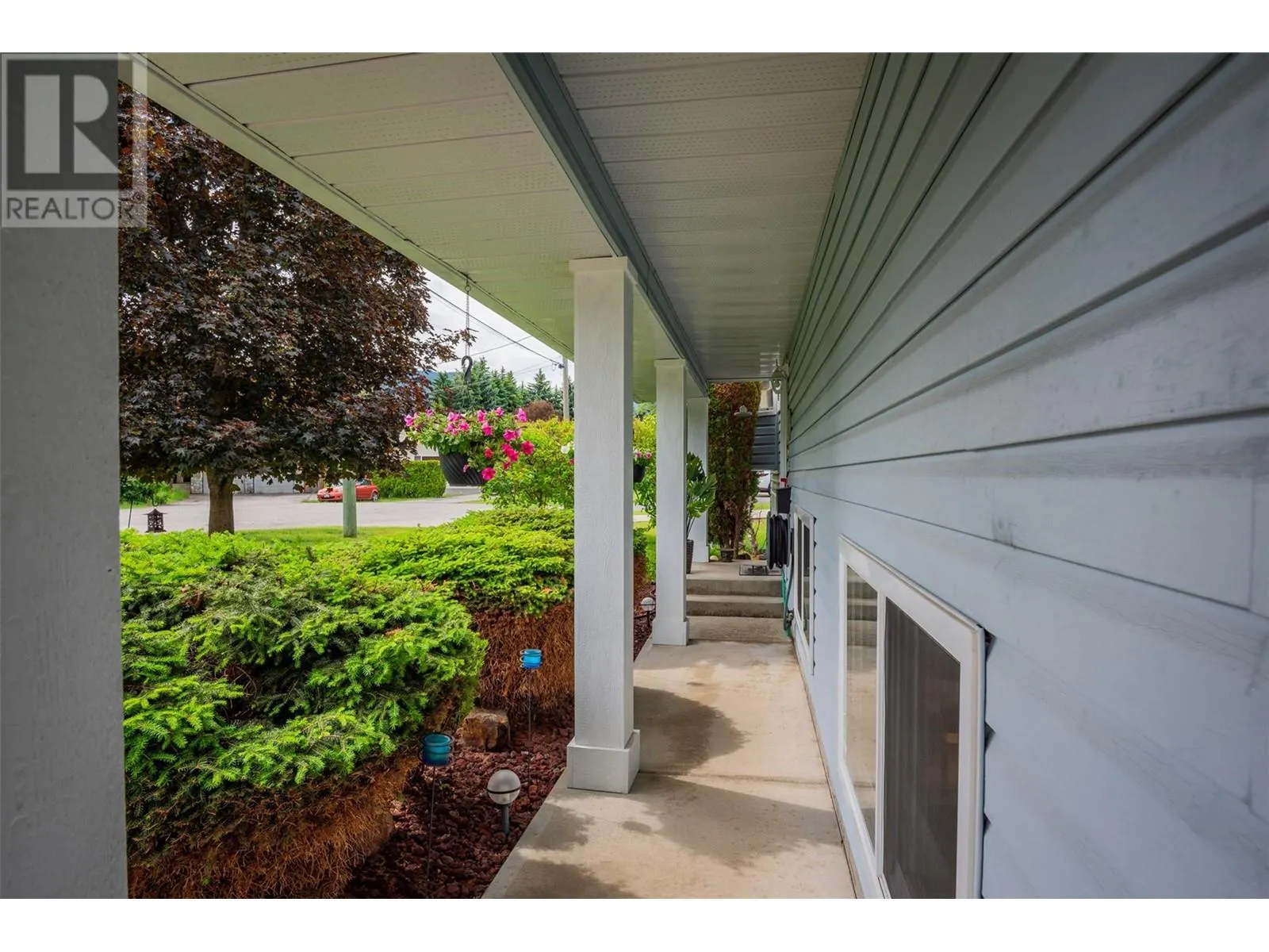 405 Beresford Crescent