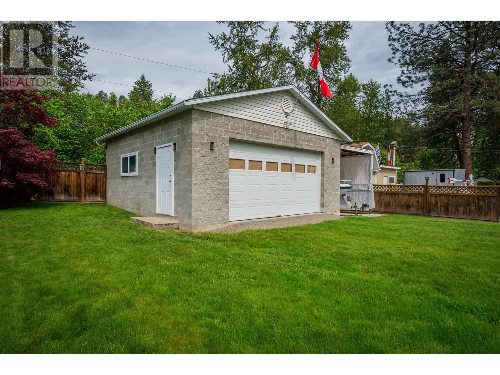 405 Beresford Crescent