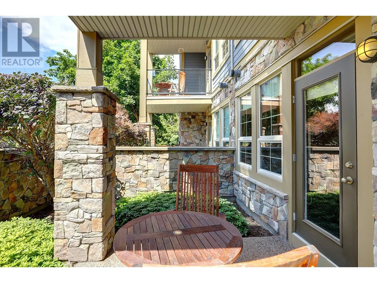 107 Village Centre Court Unit# 116