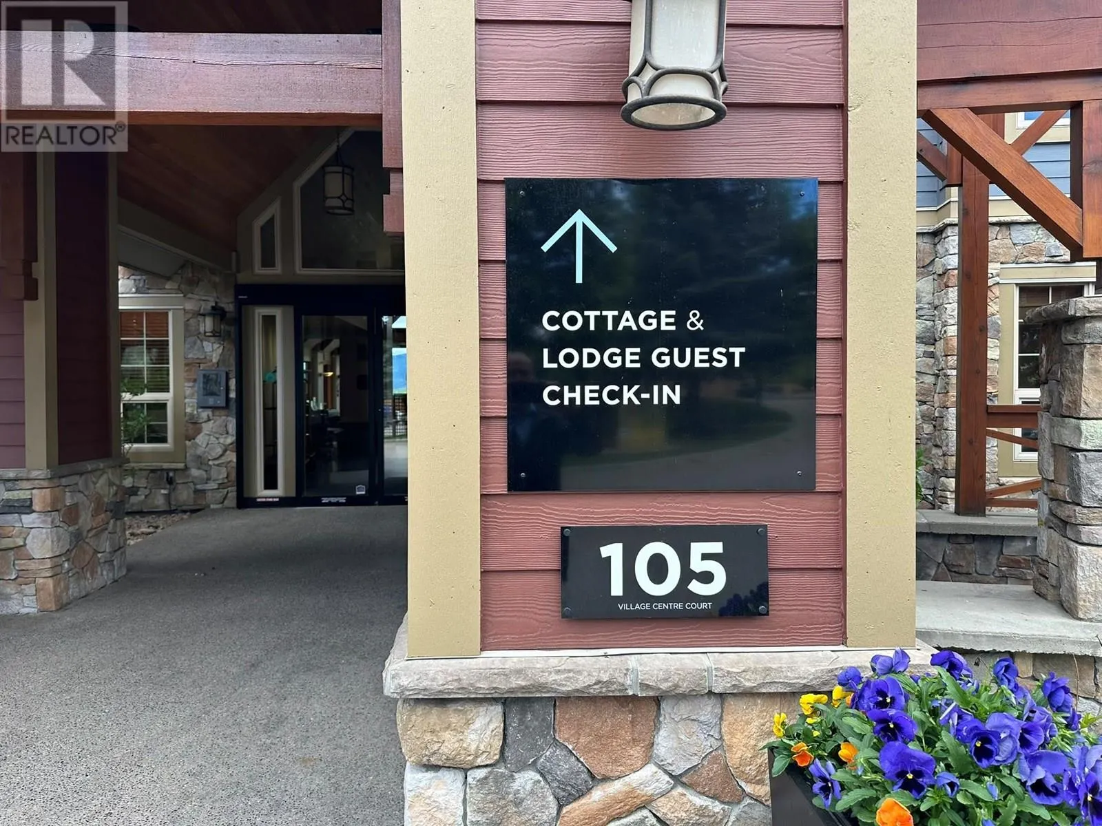 107 Village Centre Court Unit# 116