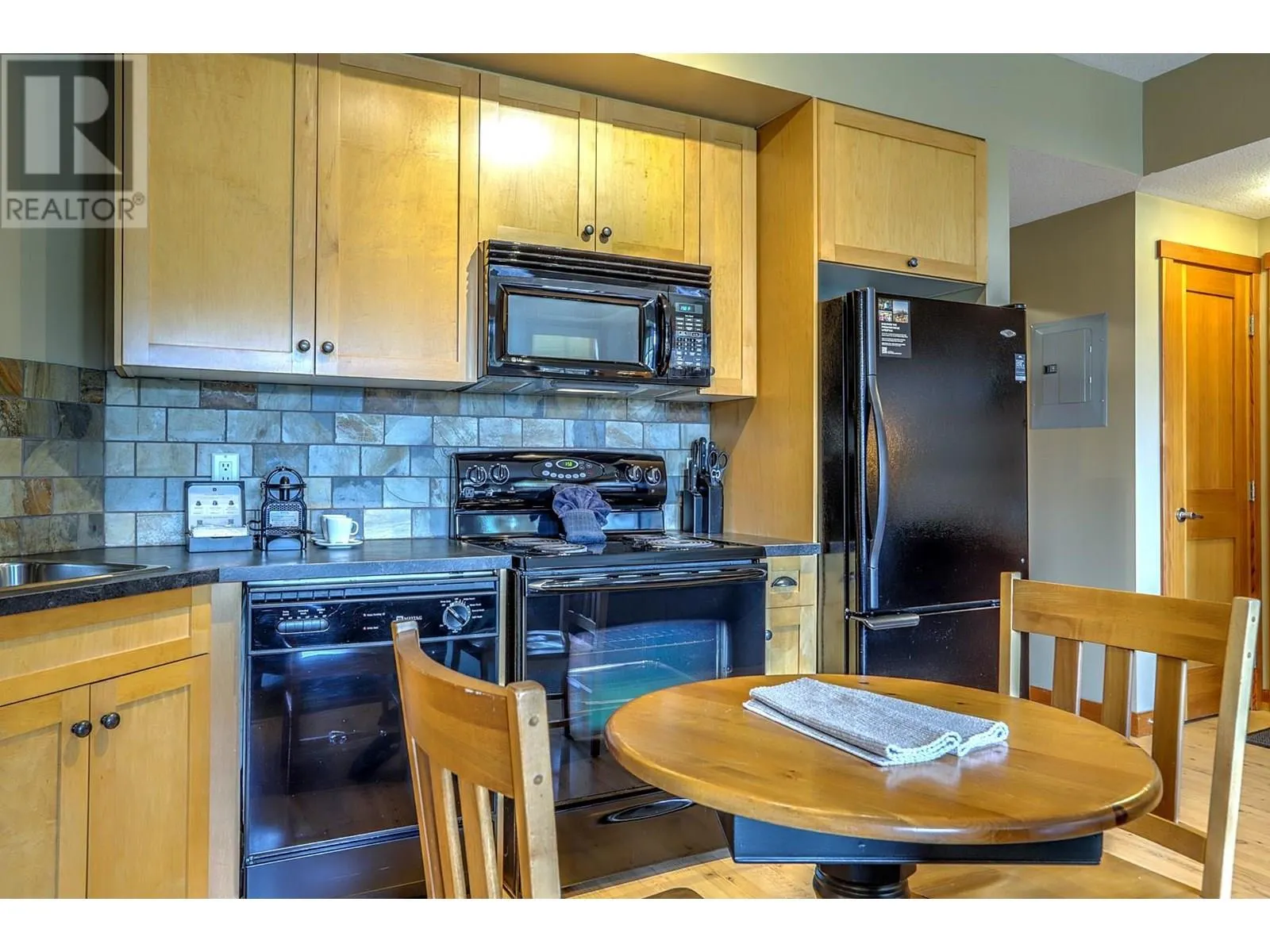 107 Village Centre Court Unit# 116