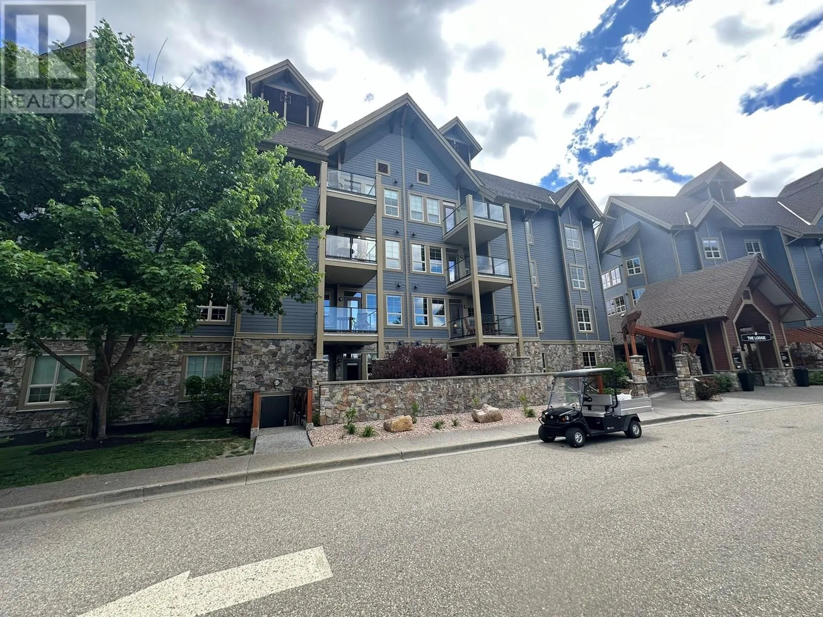 107 Village Centre Court Unit# 116