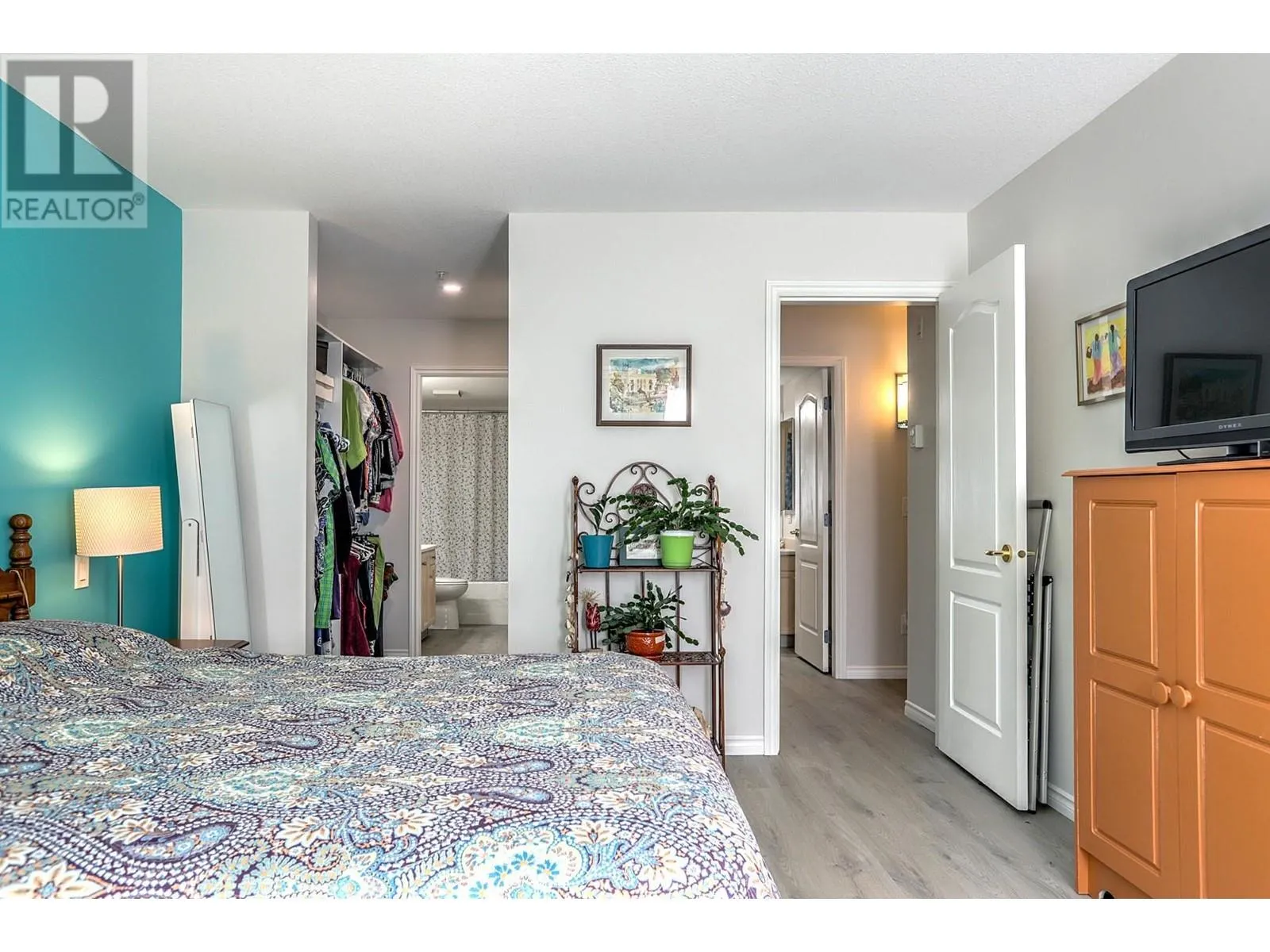 3301 Centennial Drive Unit# 107
