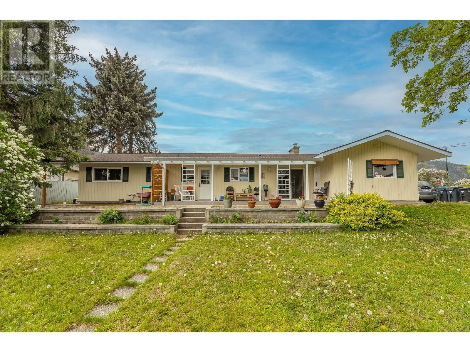 10114 PRAIRIE VALLEY Road