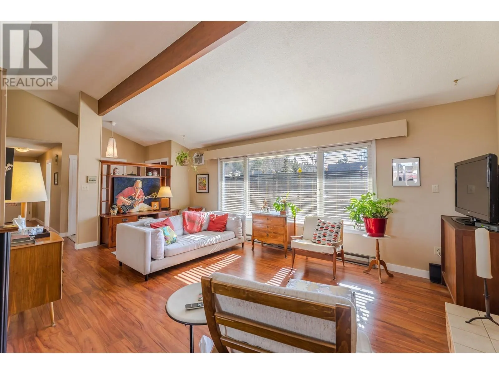 10114 PRAIRIE VALLEY Road