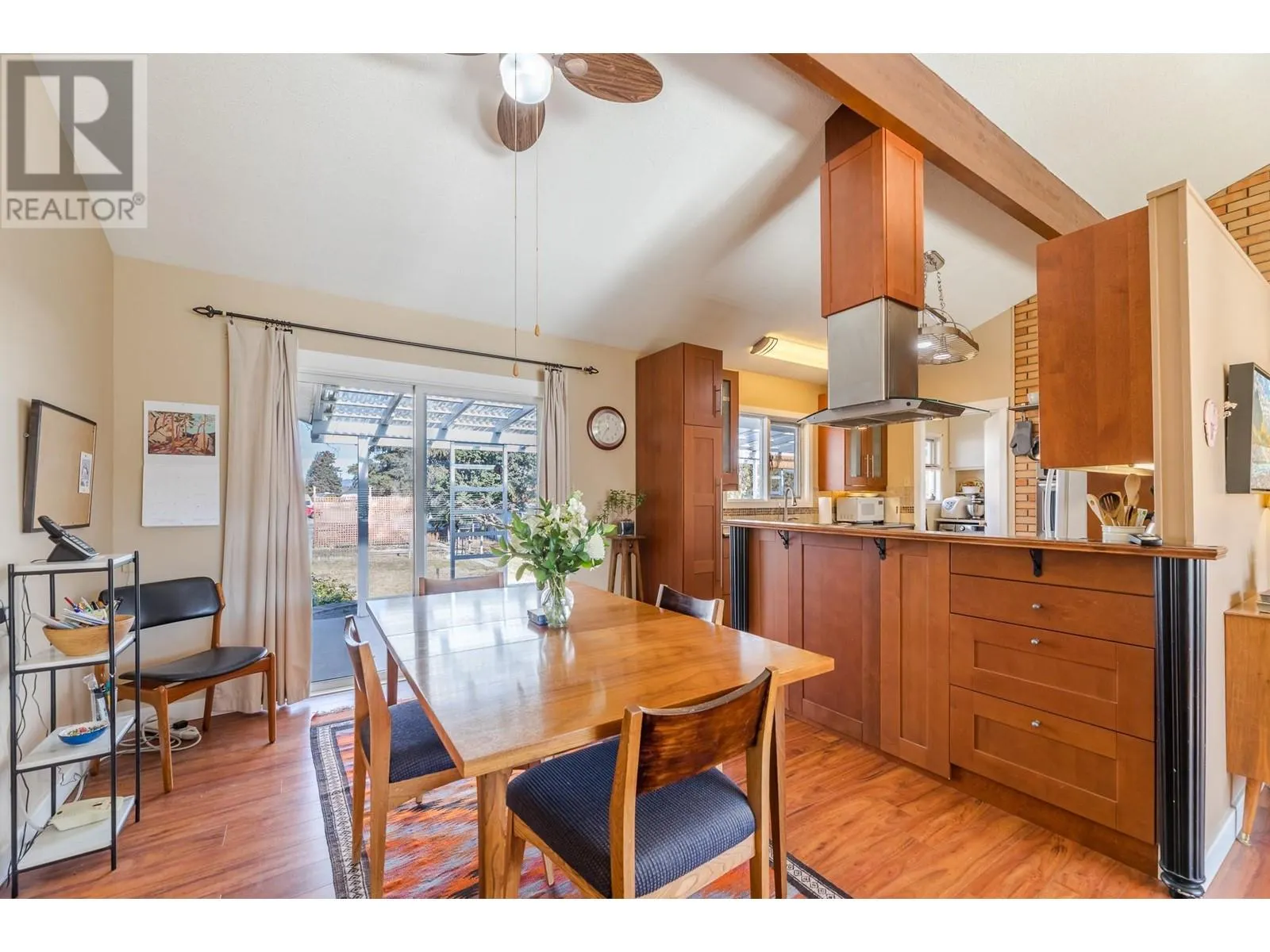 10114 PRAIRIE VALLEY Road