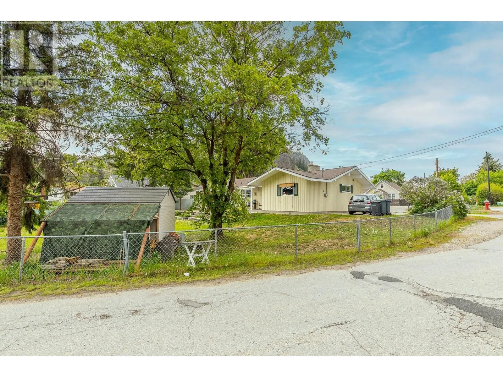 10114 PRAIRIE VALLEY Road