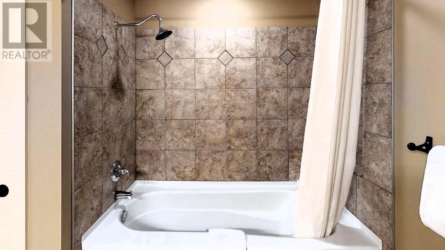 300 BIGHORN Boulevard Unit# 311 B