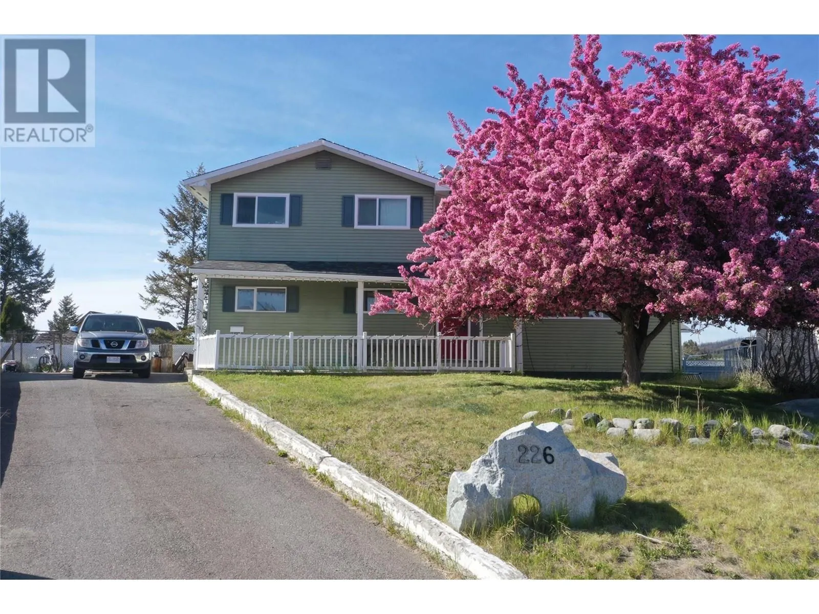 226 Dogwood Place
