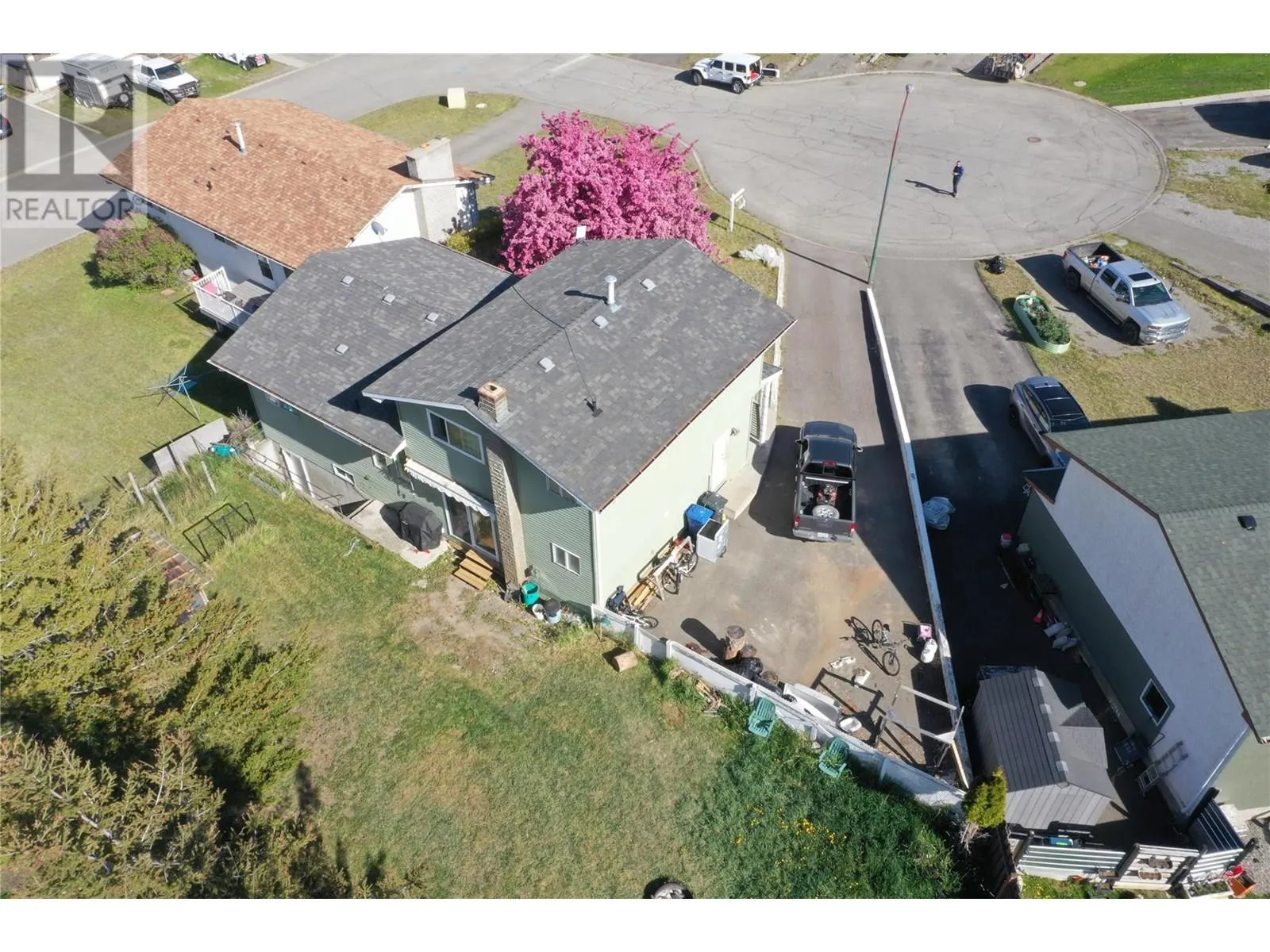 226 Dogwood Place