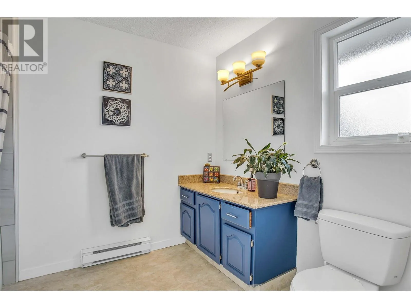 1950 Burtch Road Unit# 4