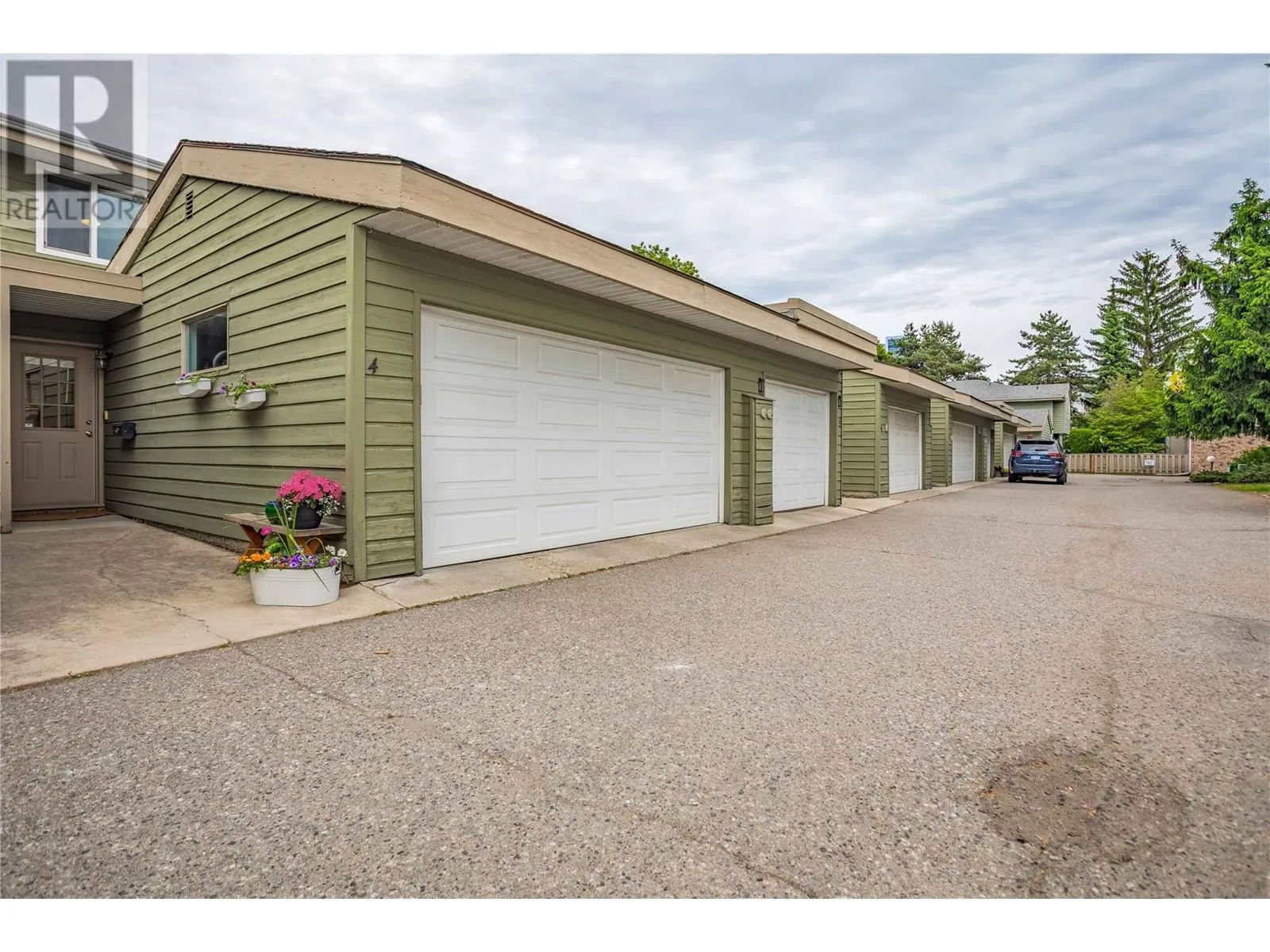 1950 Burtch Road Unit# 4