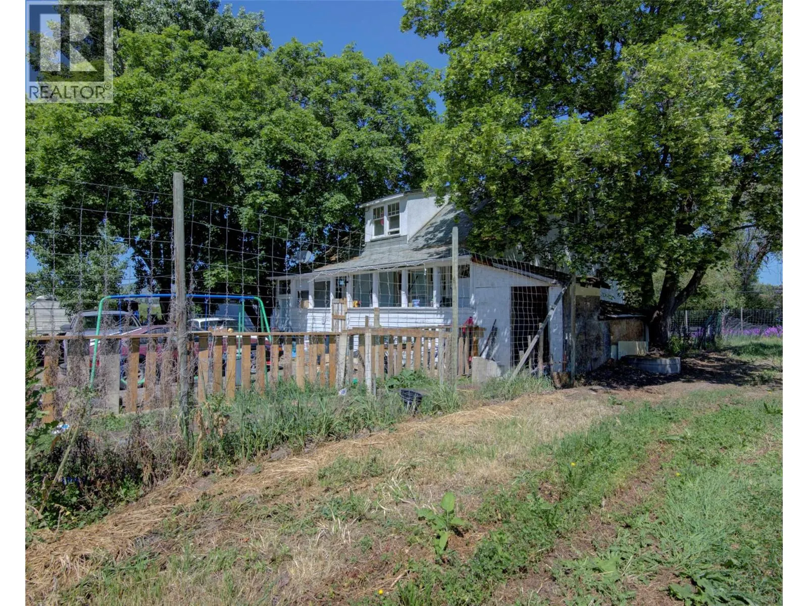 1094 Pottery Road