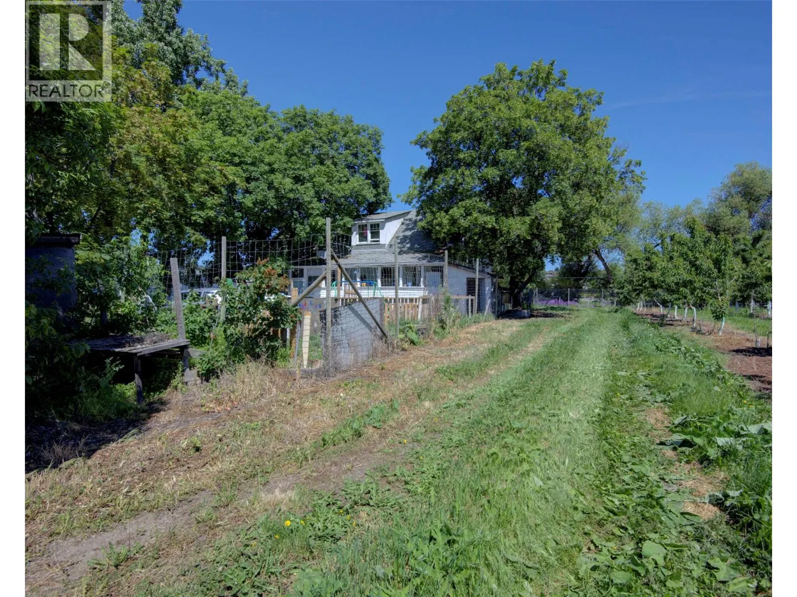 1094 Pottery Road