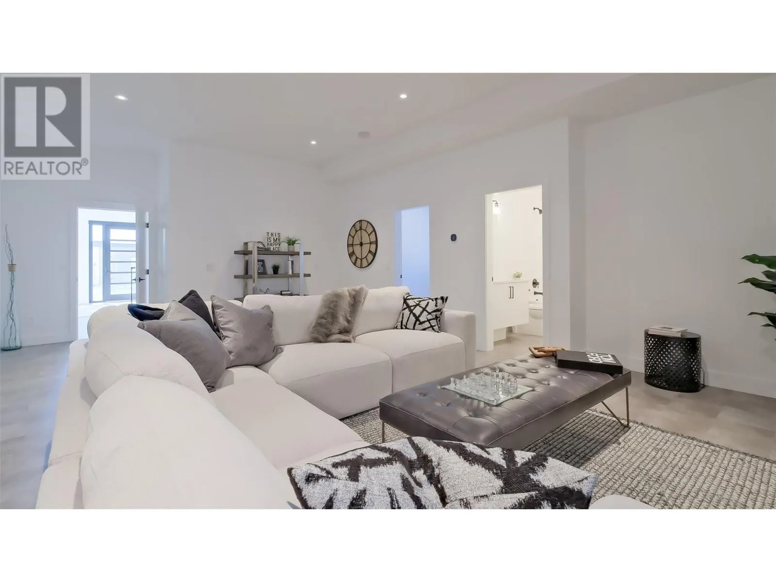 9201 Okanagan Centre Road W Unit# 20