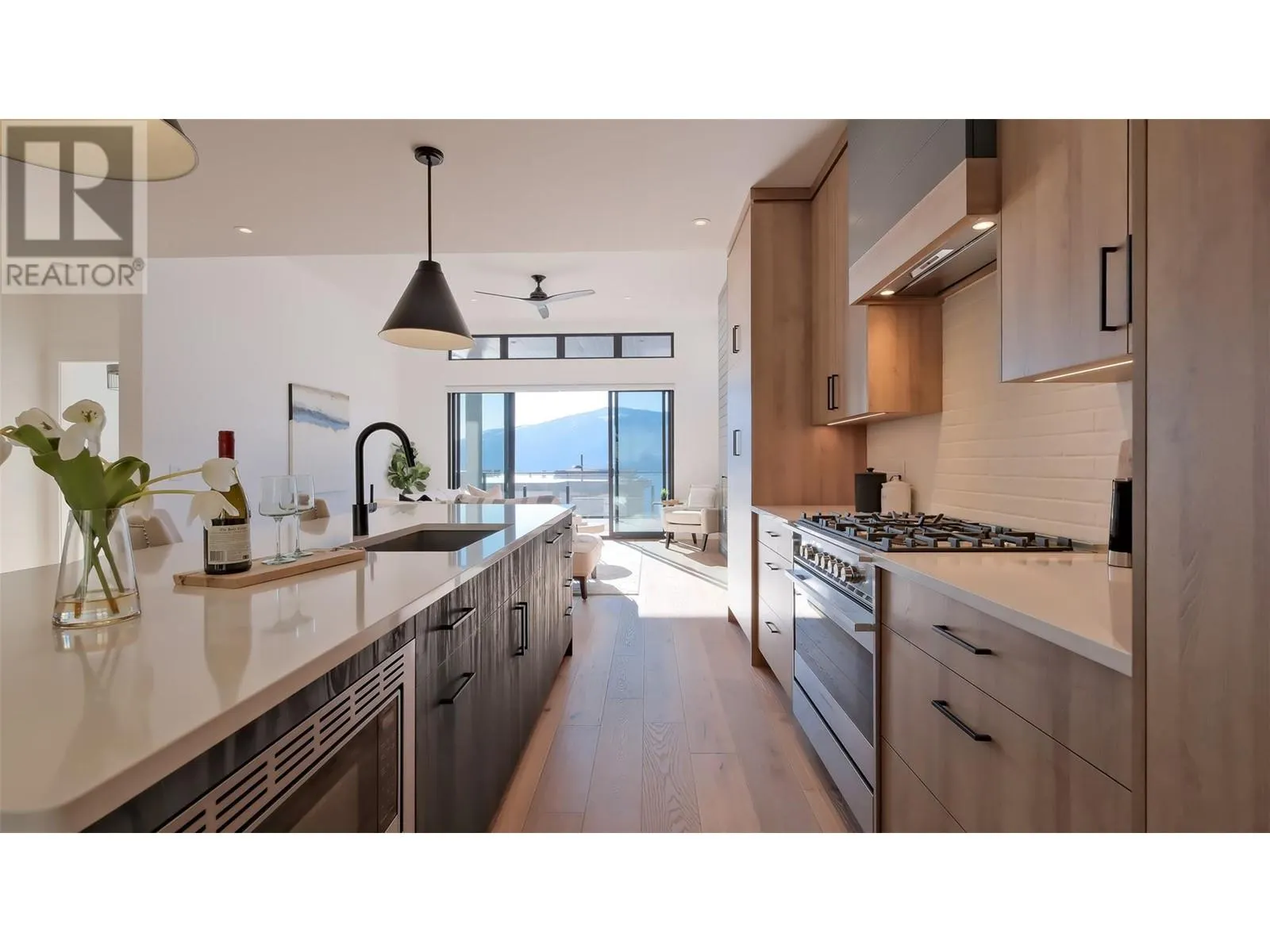 9201 Okanagan Centre Road W Unit# 20