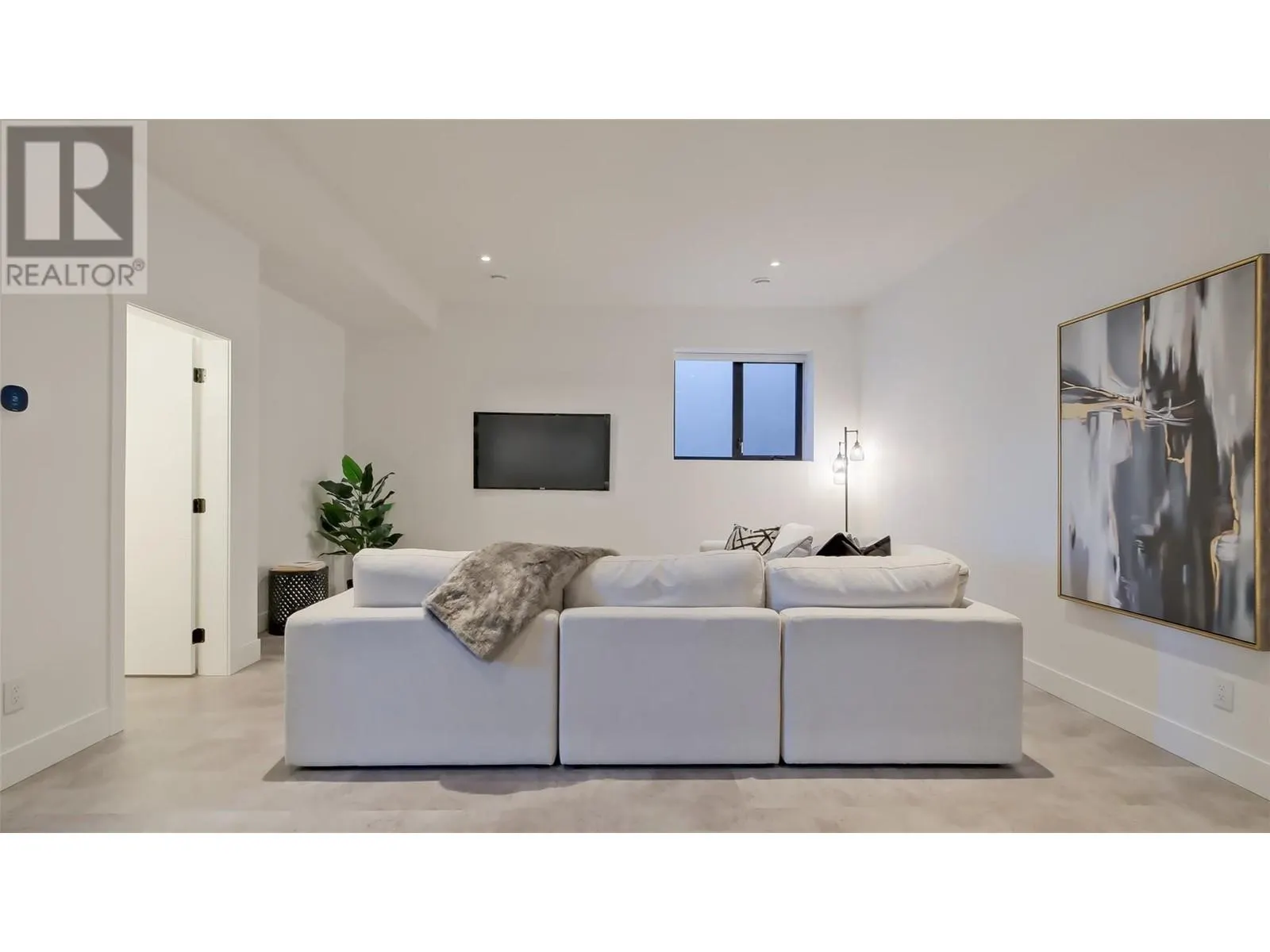 9201 Okanagan Centre Road W Unit# 20