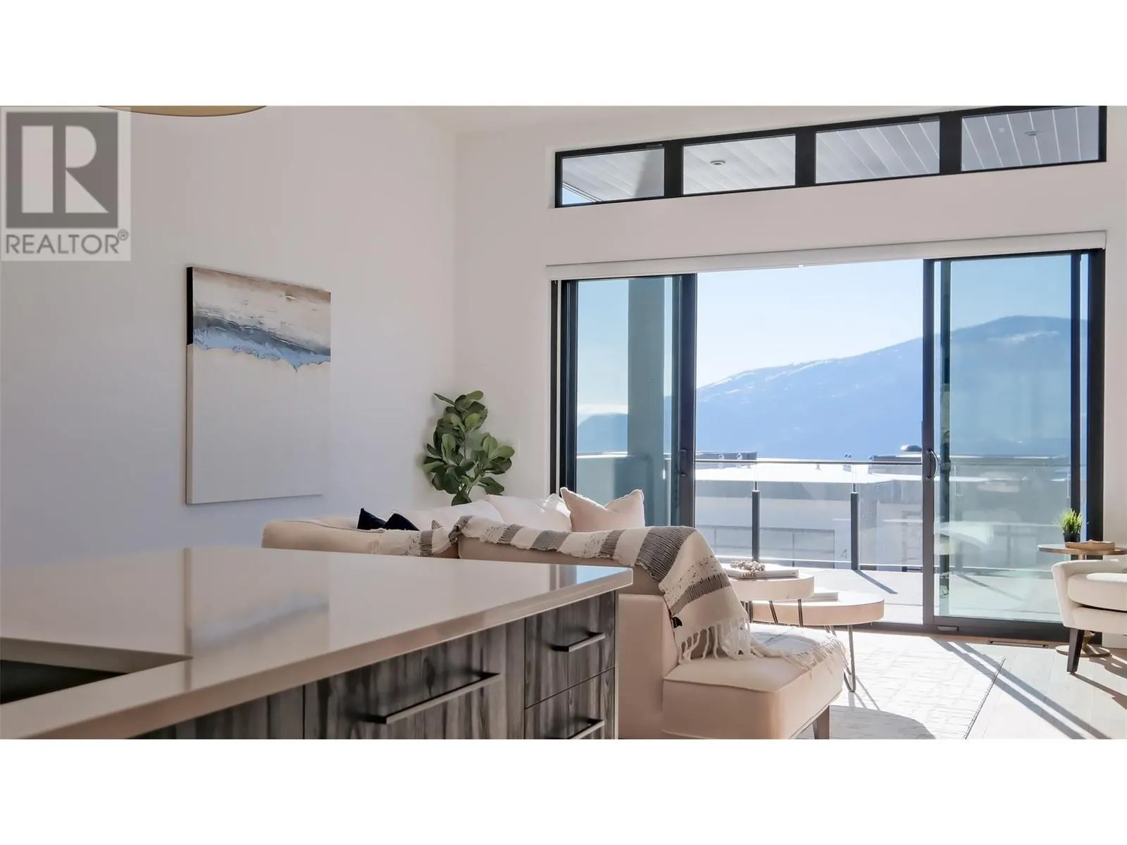 9201 Okanagan Centre Road W Unit# 20
