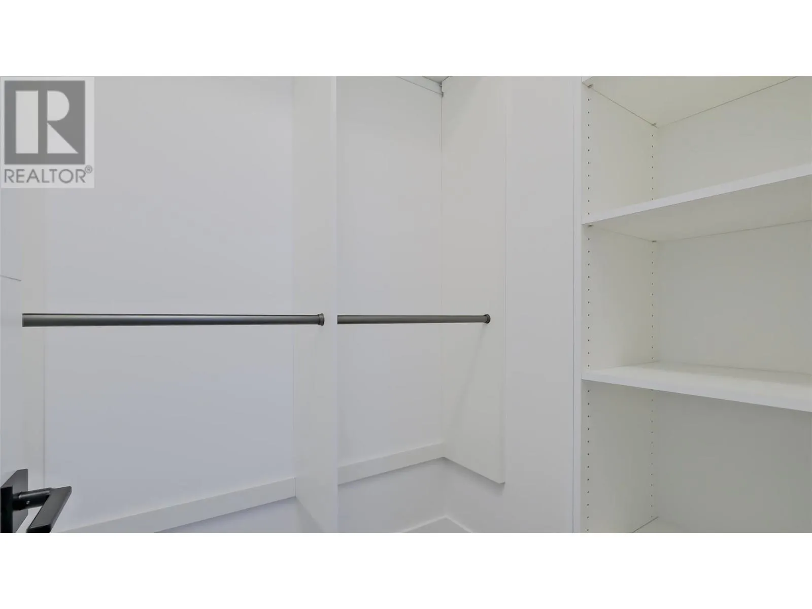 9201 Okanagan Centre Road W Unit# 20