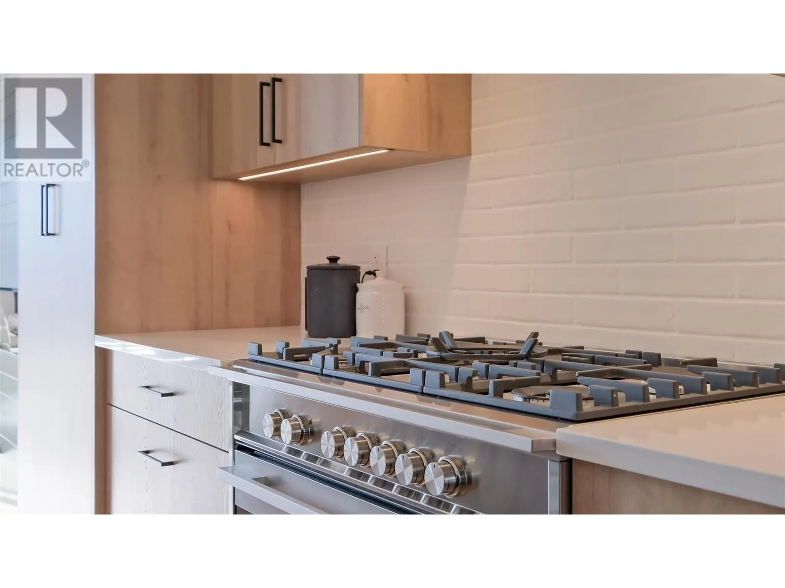 9201 Okanagan Centre Road W Unit# 20