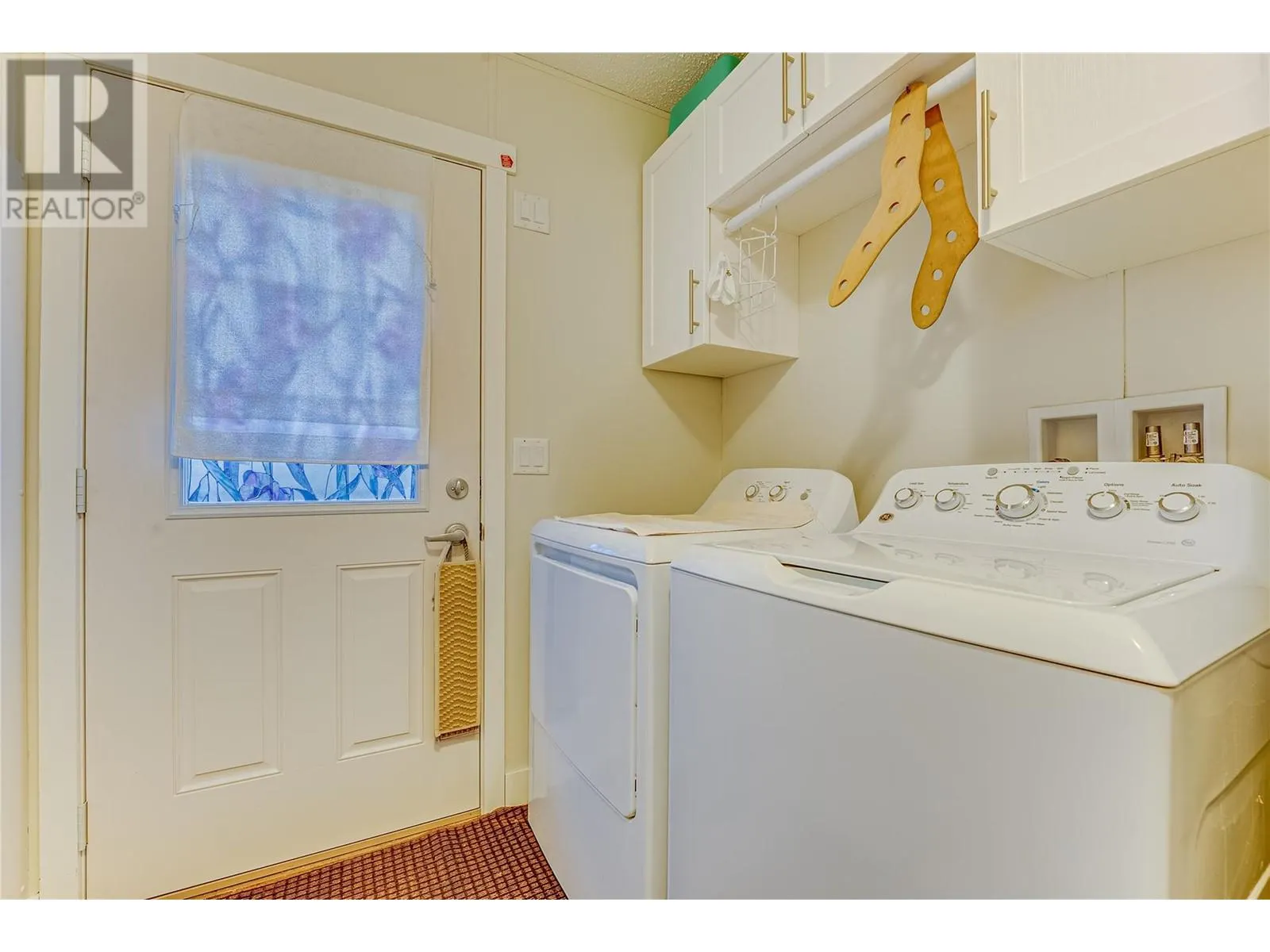 1600 43 Avenue Unit# 25