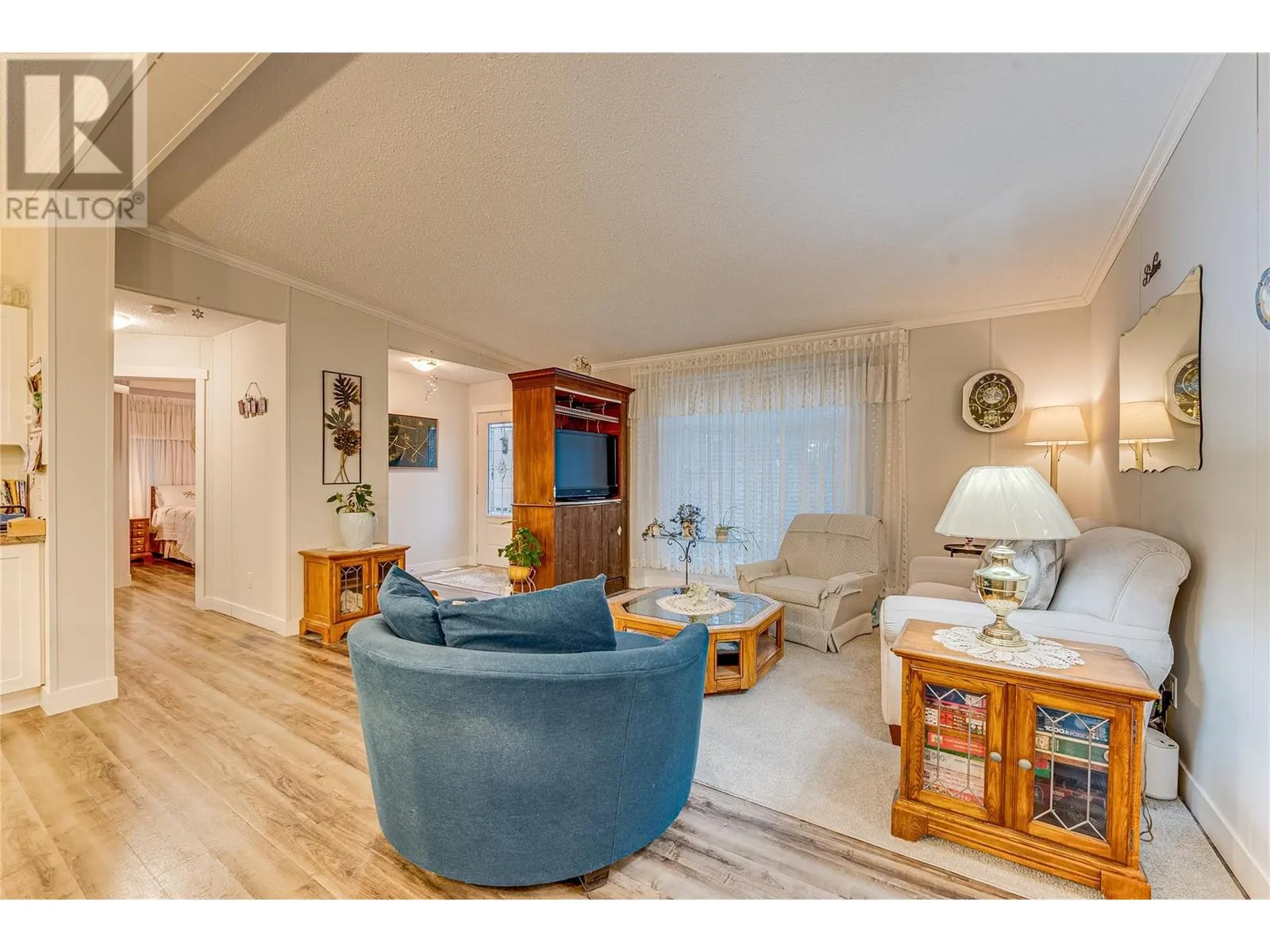 1600 43 Avenue Unit# 25