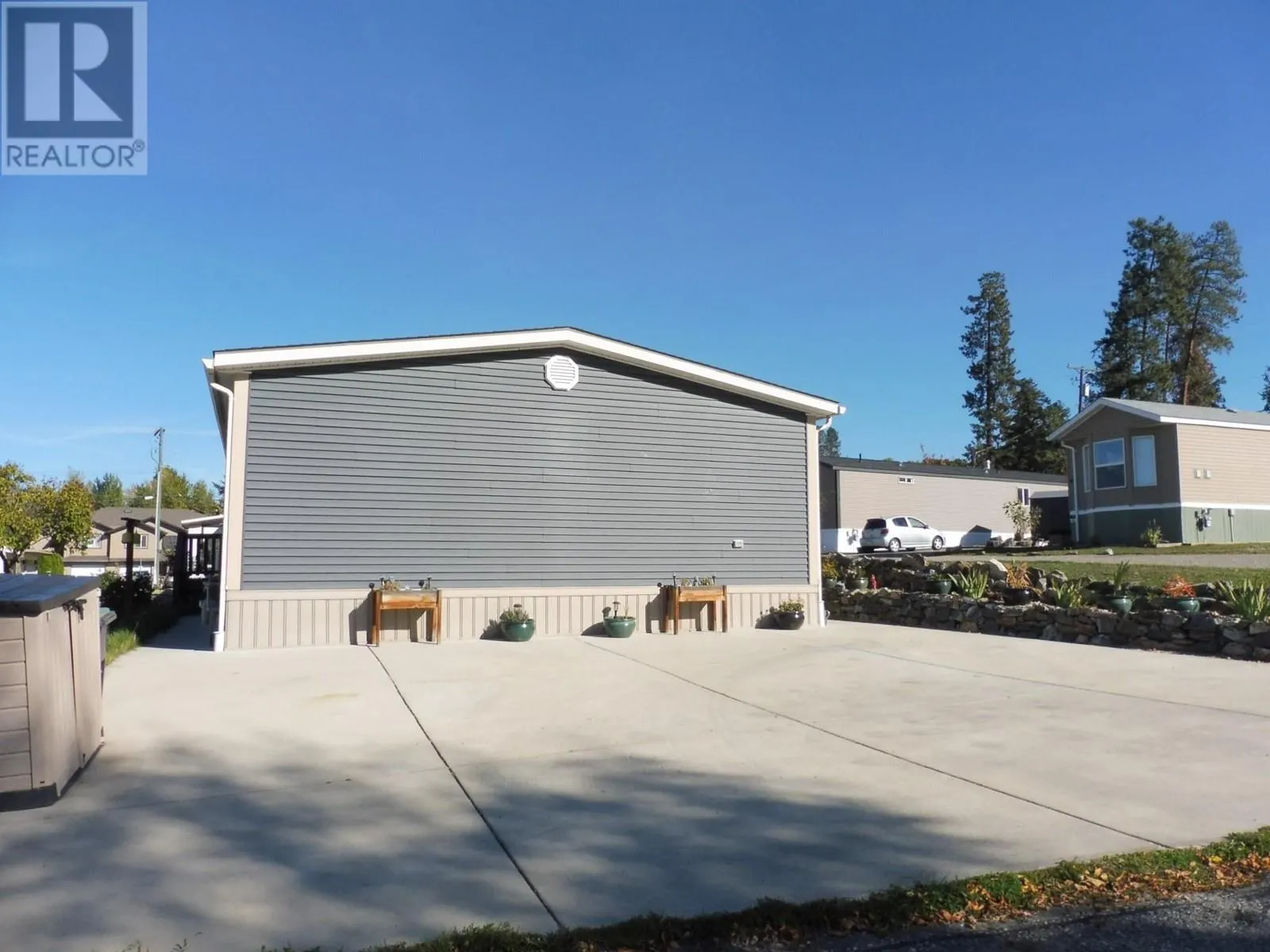 1600 43 Avenue Unit# 25