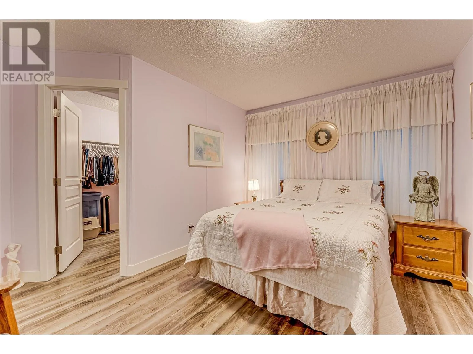 1600 43 Avenue Unit# 25
