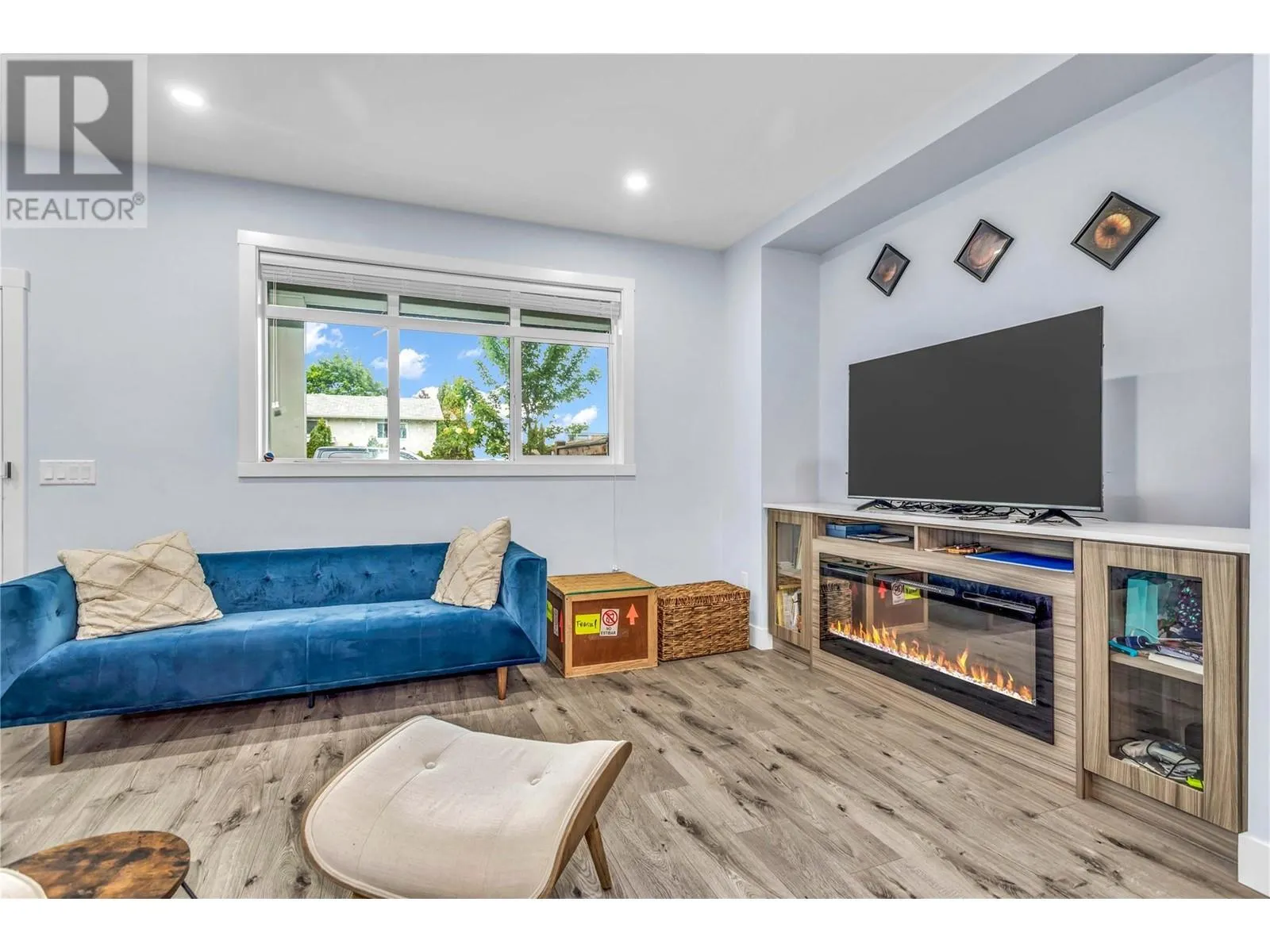 782 Coopland Crescent Unit# 1