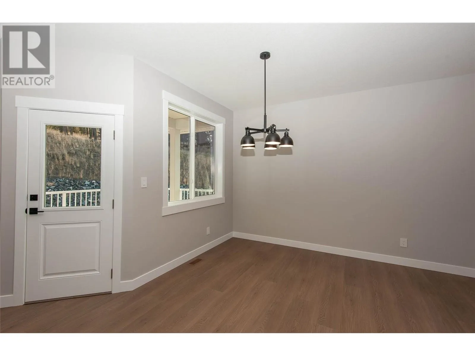 431 POPLAR Drive