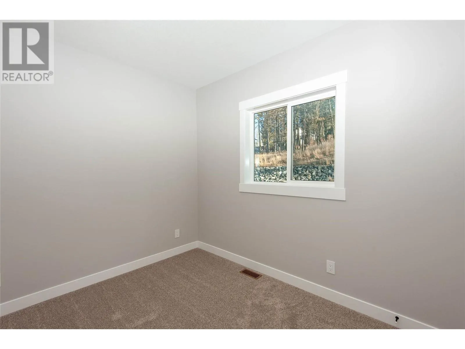 431 POPLAR Drive