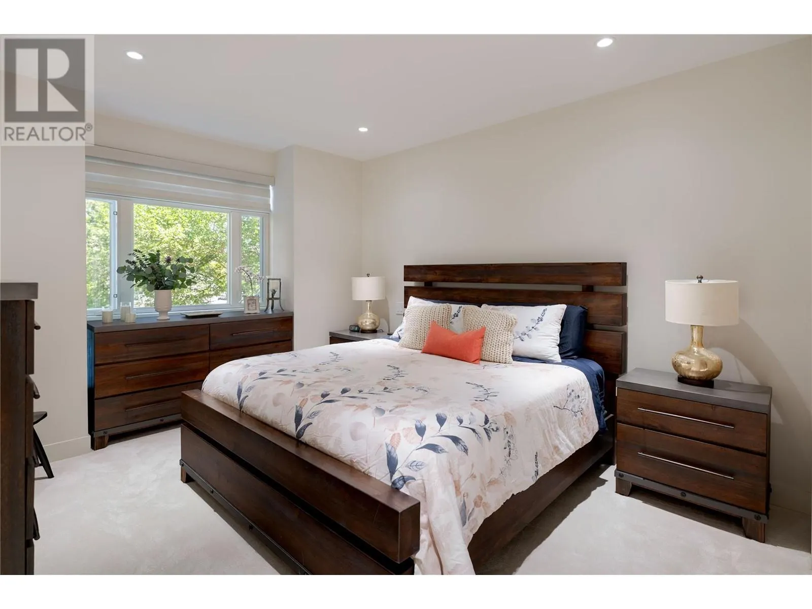 2901 Abbott Street Unit# 201