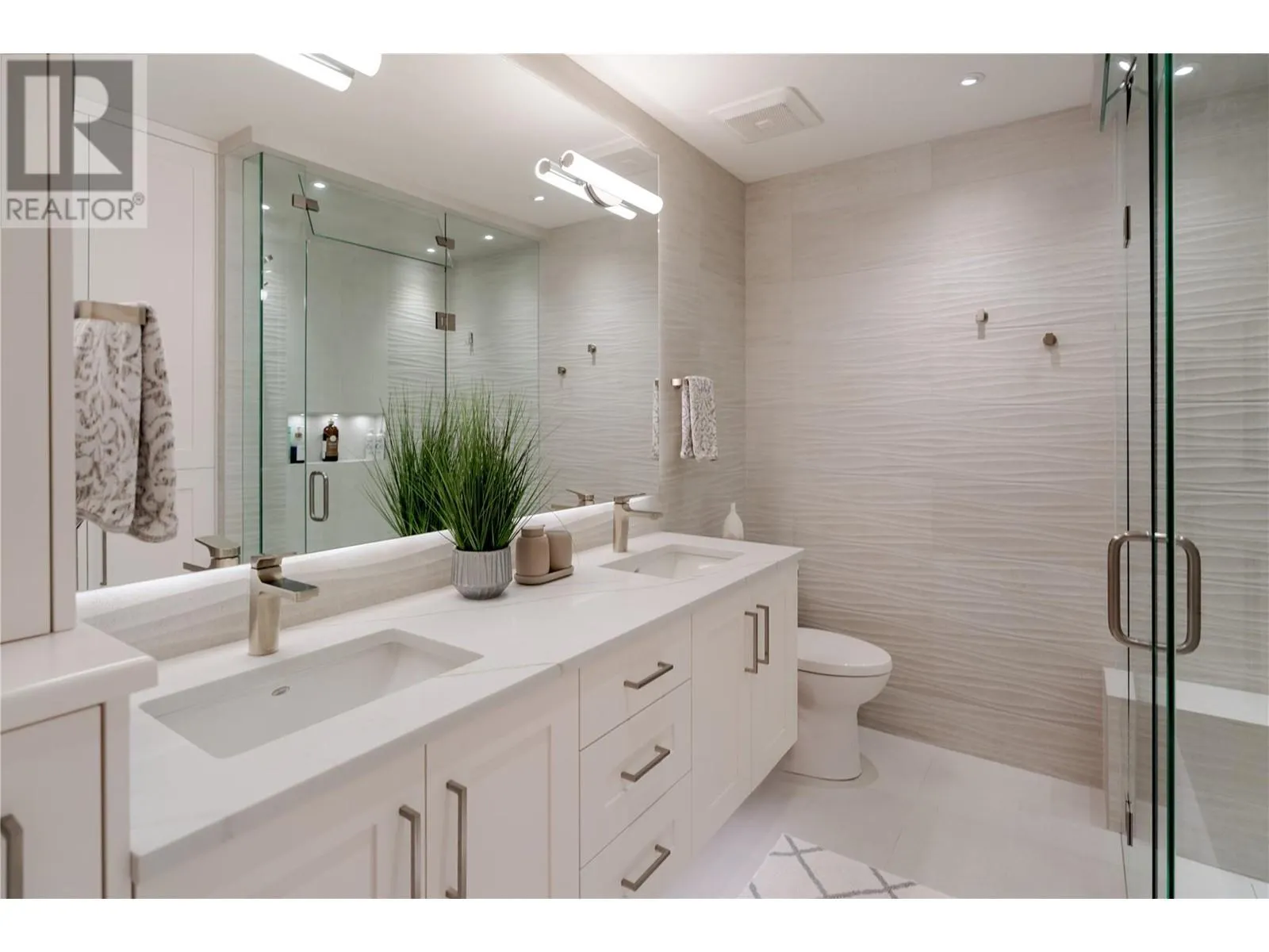 2901 Abbott Street Unit# 201