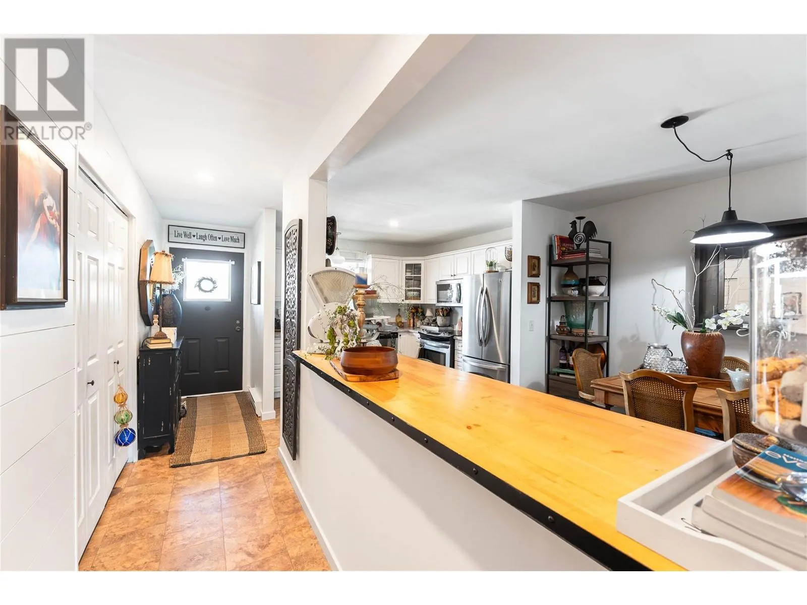 290 Hwy 33 E Unit# 207