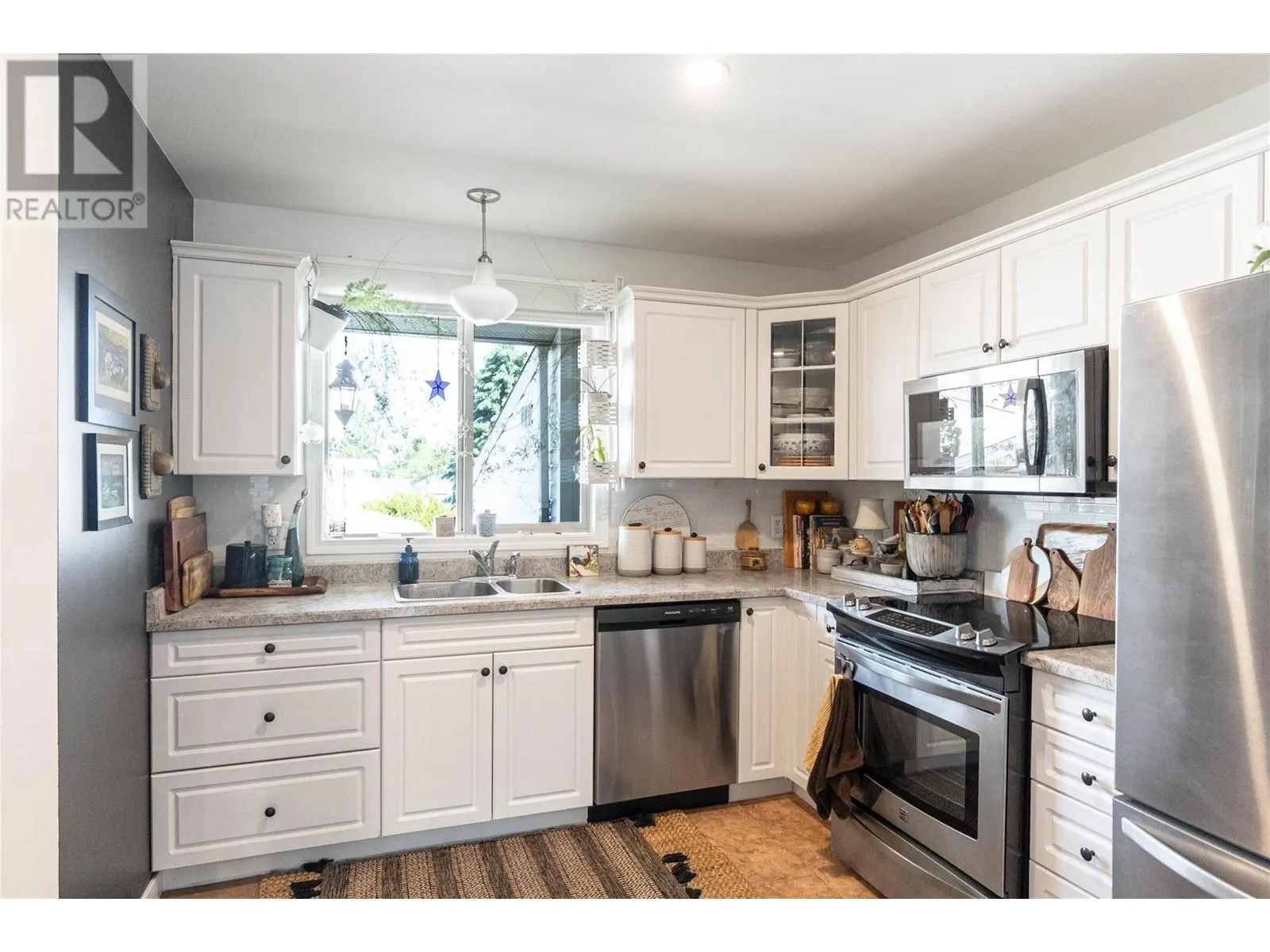 290 Hwy 33 E Unit# 207