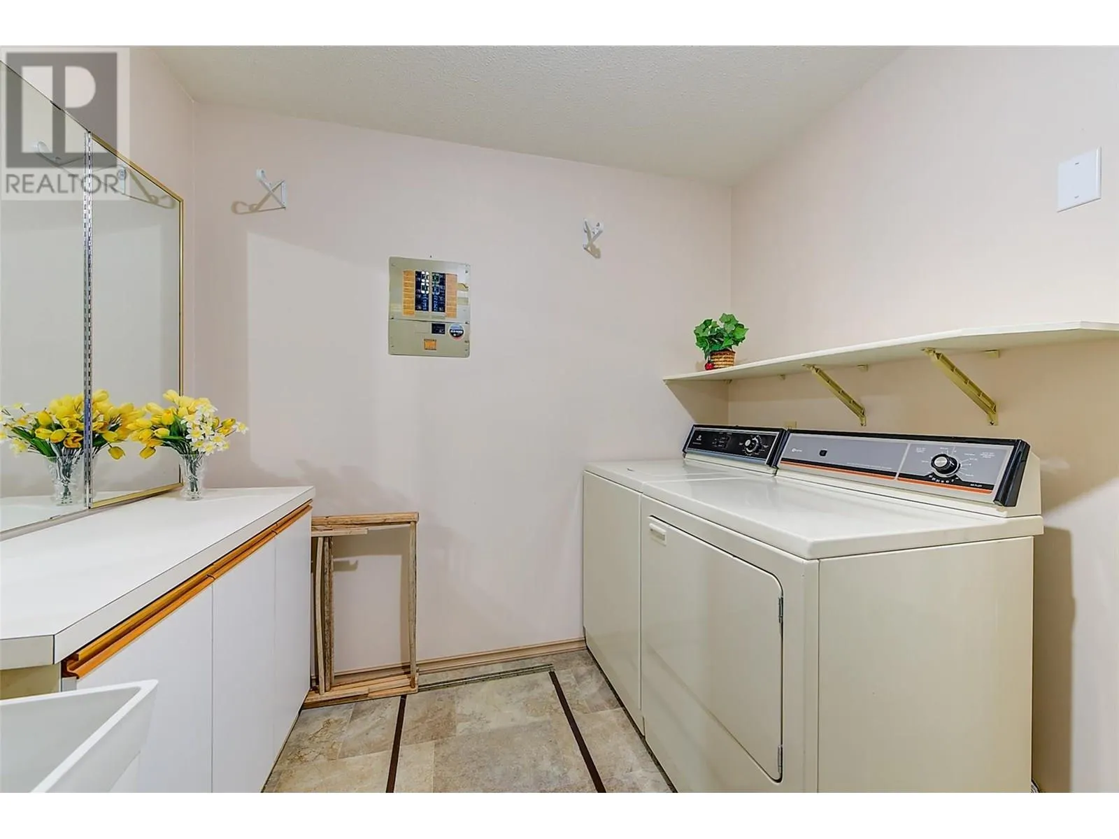 1101 Cameron Avenue Unit# 37