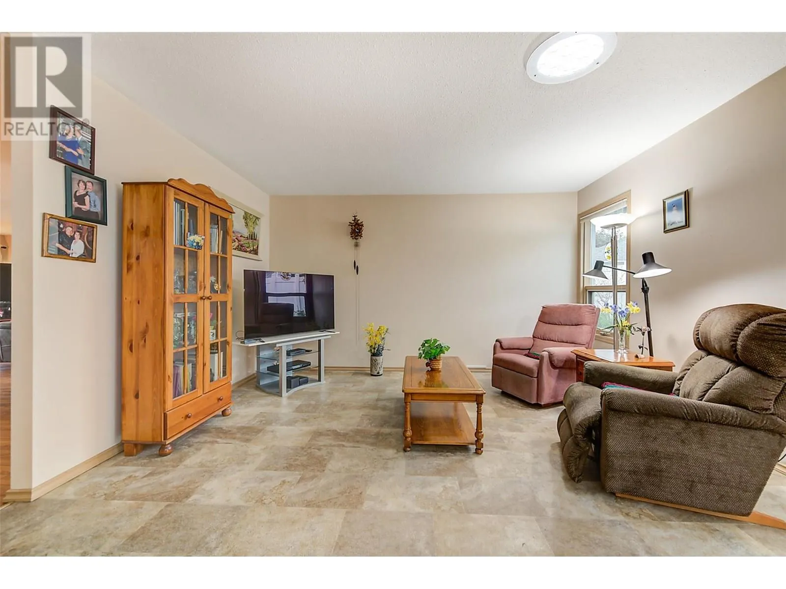 1101 Cameron Avenue Unit# 37
