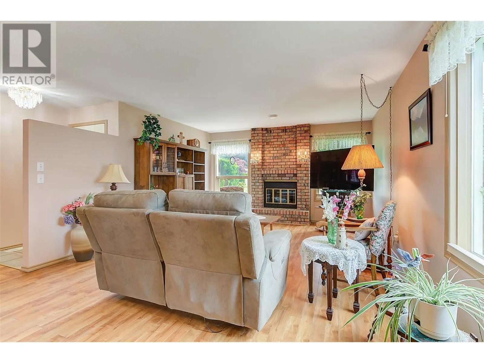1101 Cameron Avenue Unit# 37