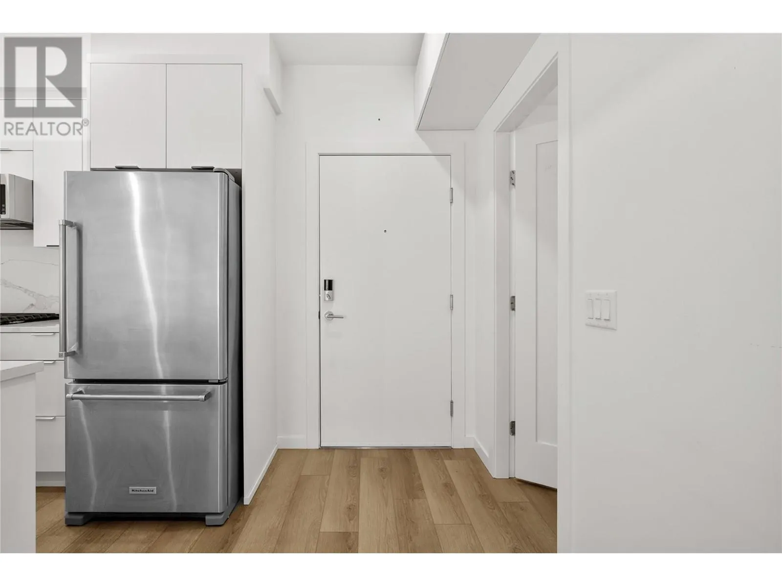 2627 Gore Street Unit# 204