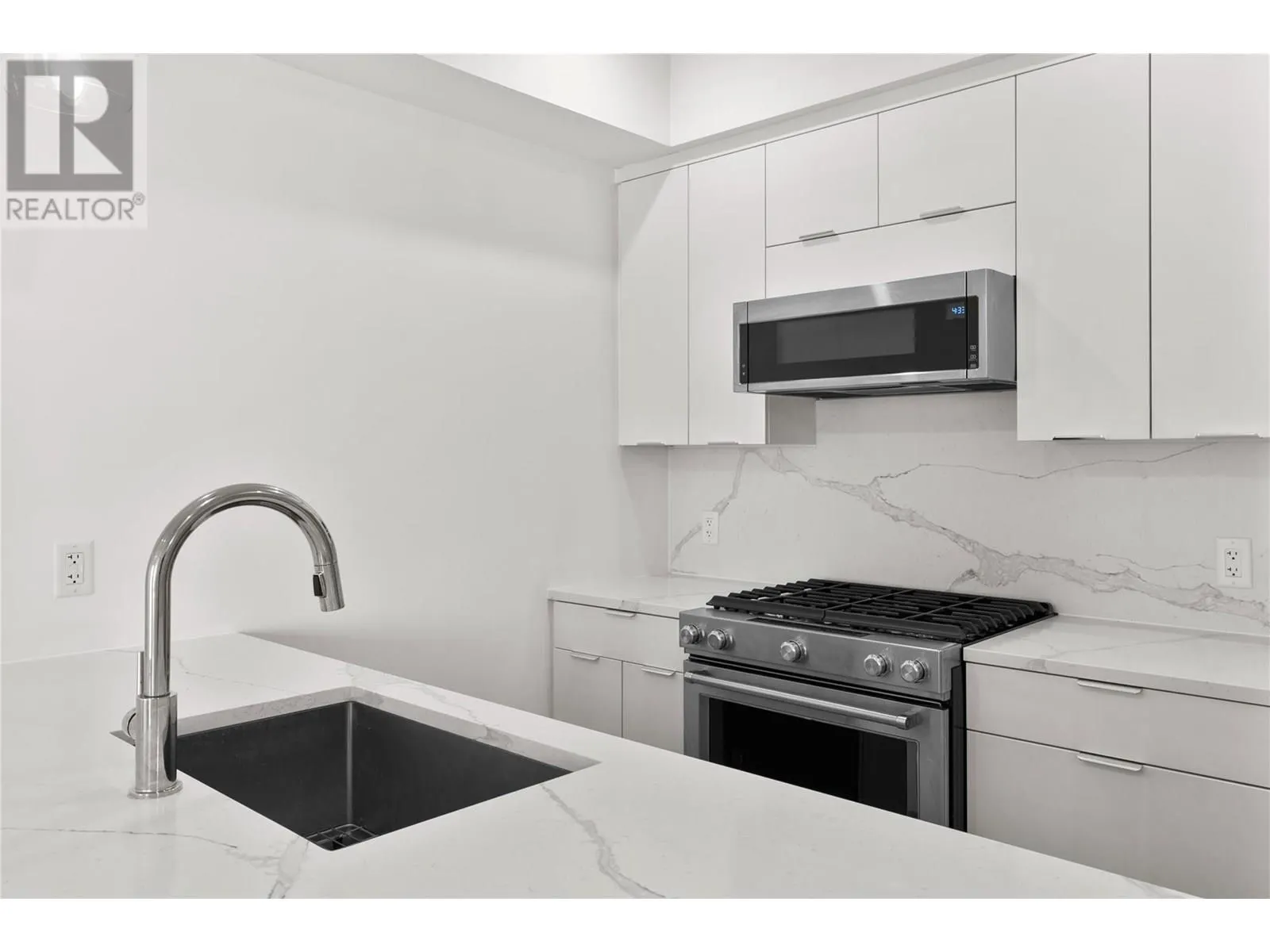 2627 Gore Street Unit# 204