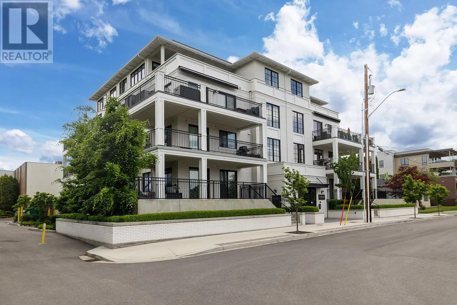 2627 Gore Street Unit# 204