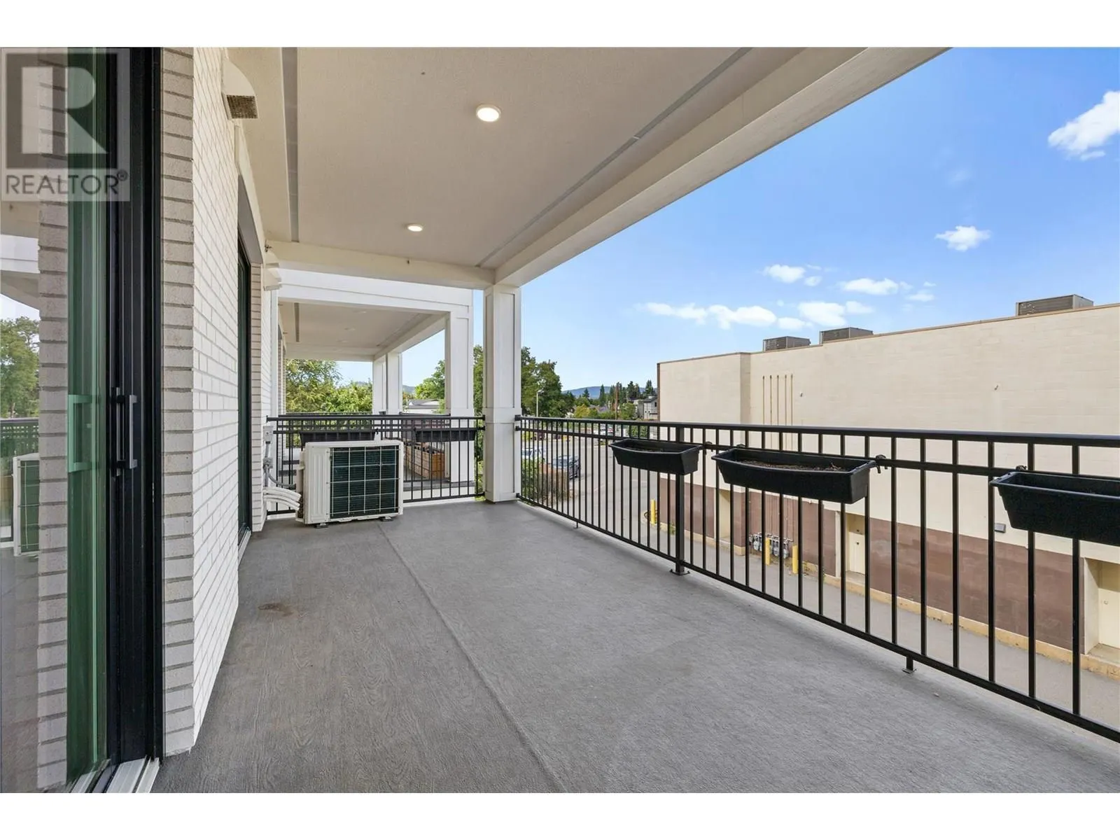 2627 Gore Street Unit# 204