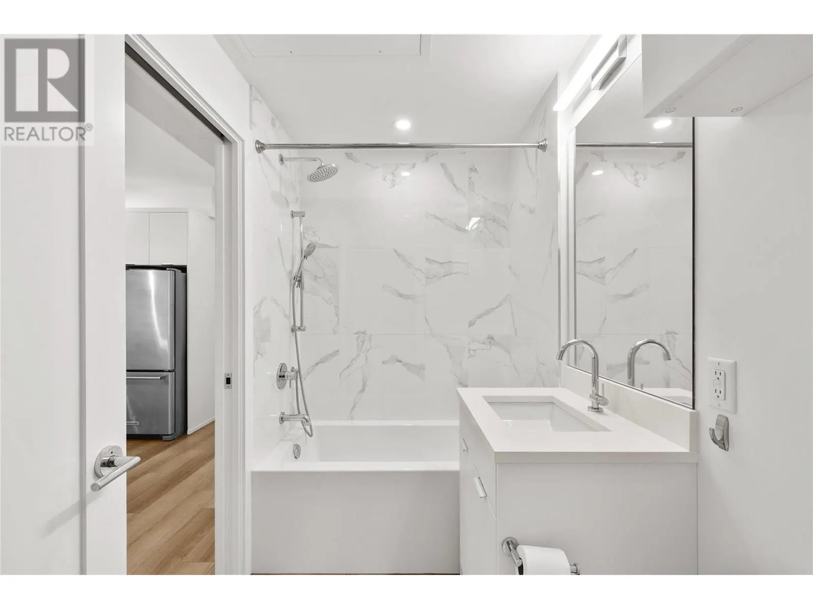 2627 Gore Street Unit# 204