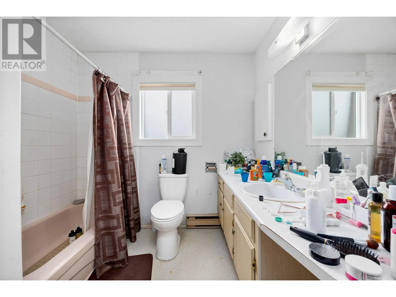 1283 Bernard Avenue Unit# 10