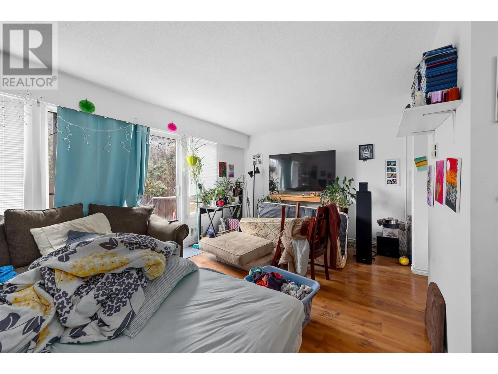 1283 Bernard Avenue Unit# 10